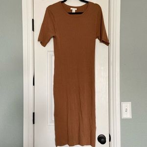 H&M Ribbed Knit Short Sleeve Midi Dress